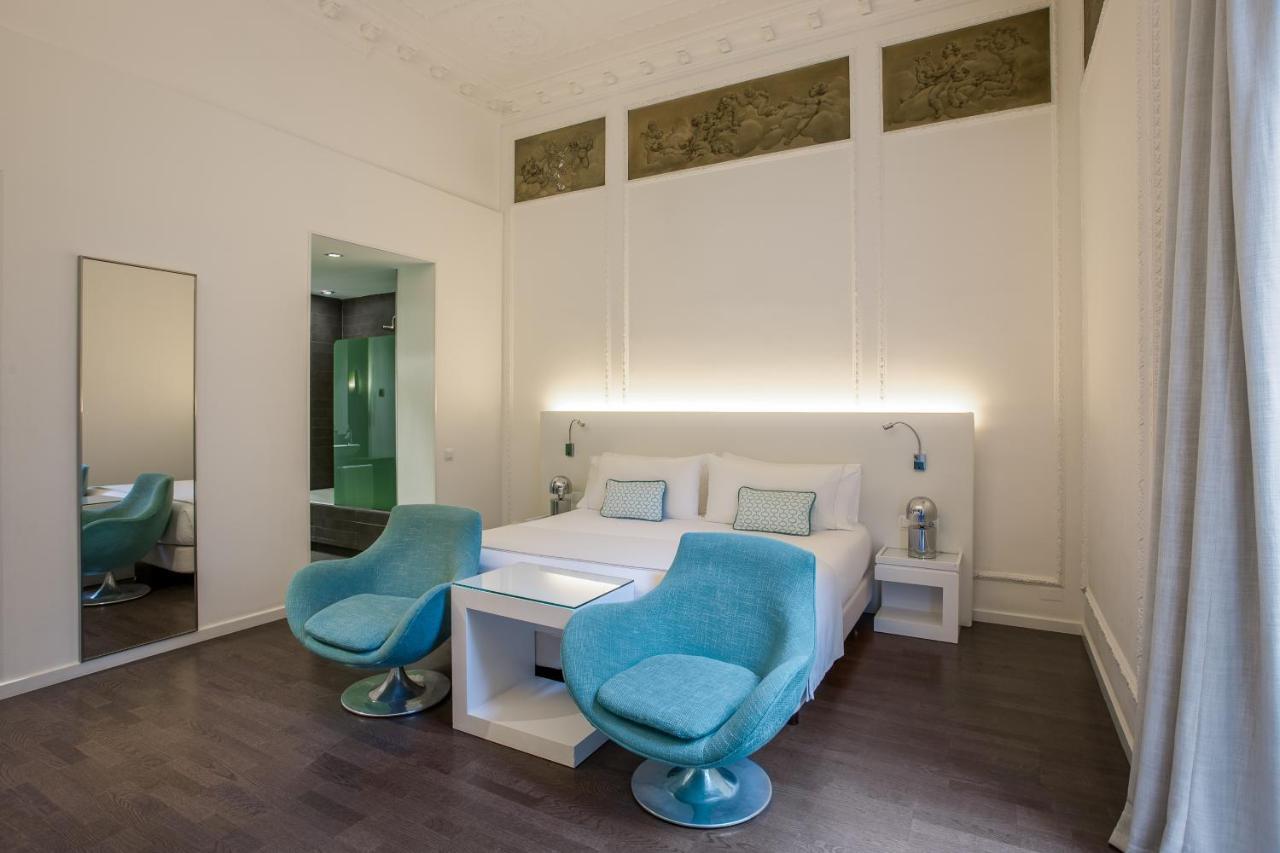 Junior Suite with Balcony