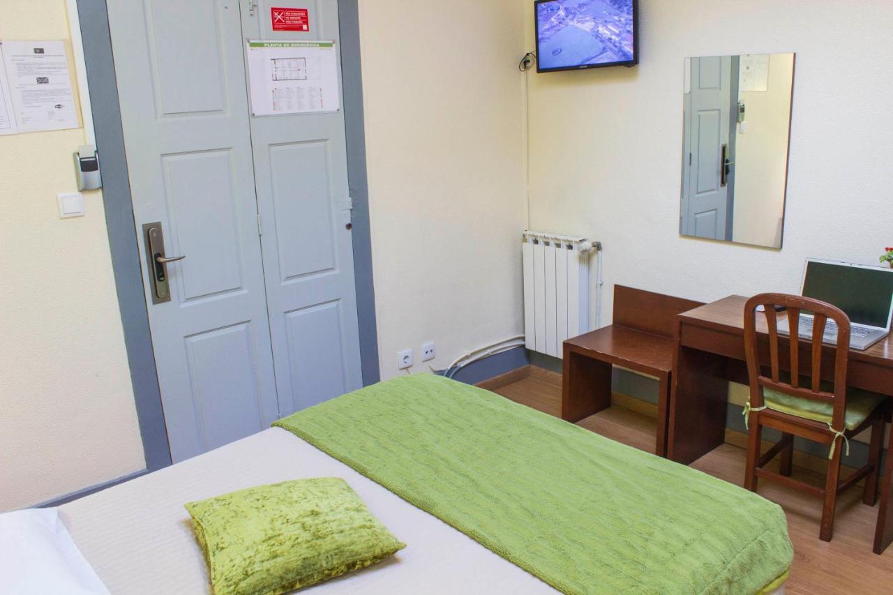 Basic Double Room