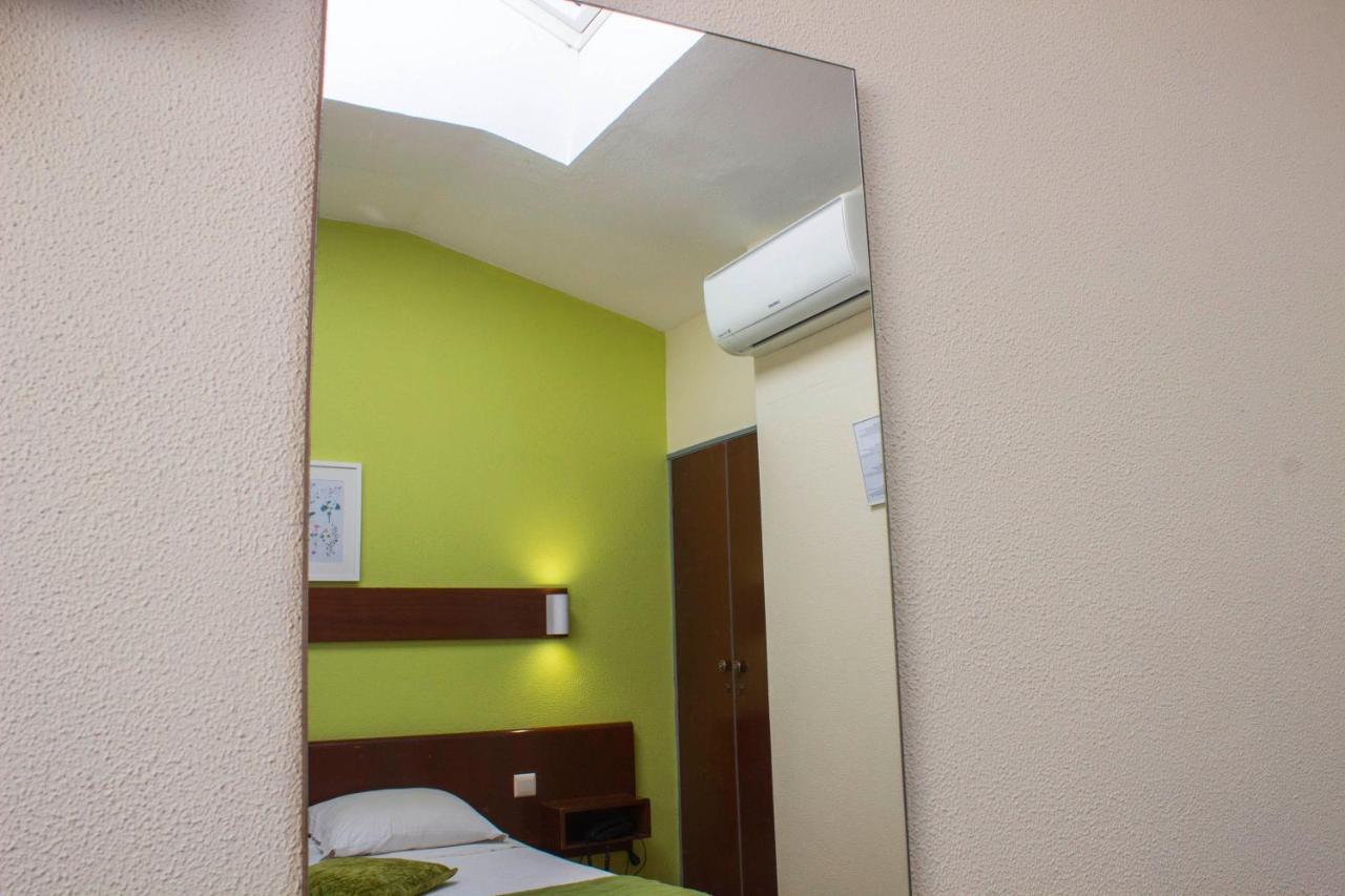Basic Double Room