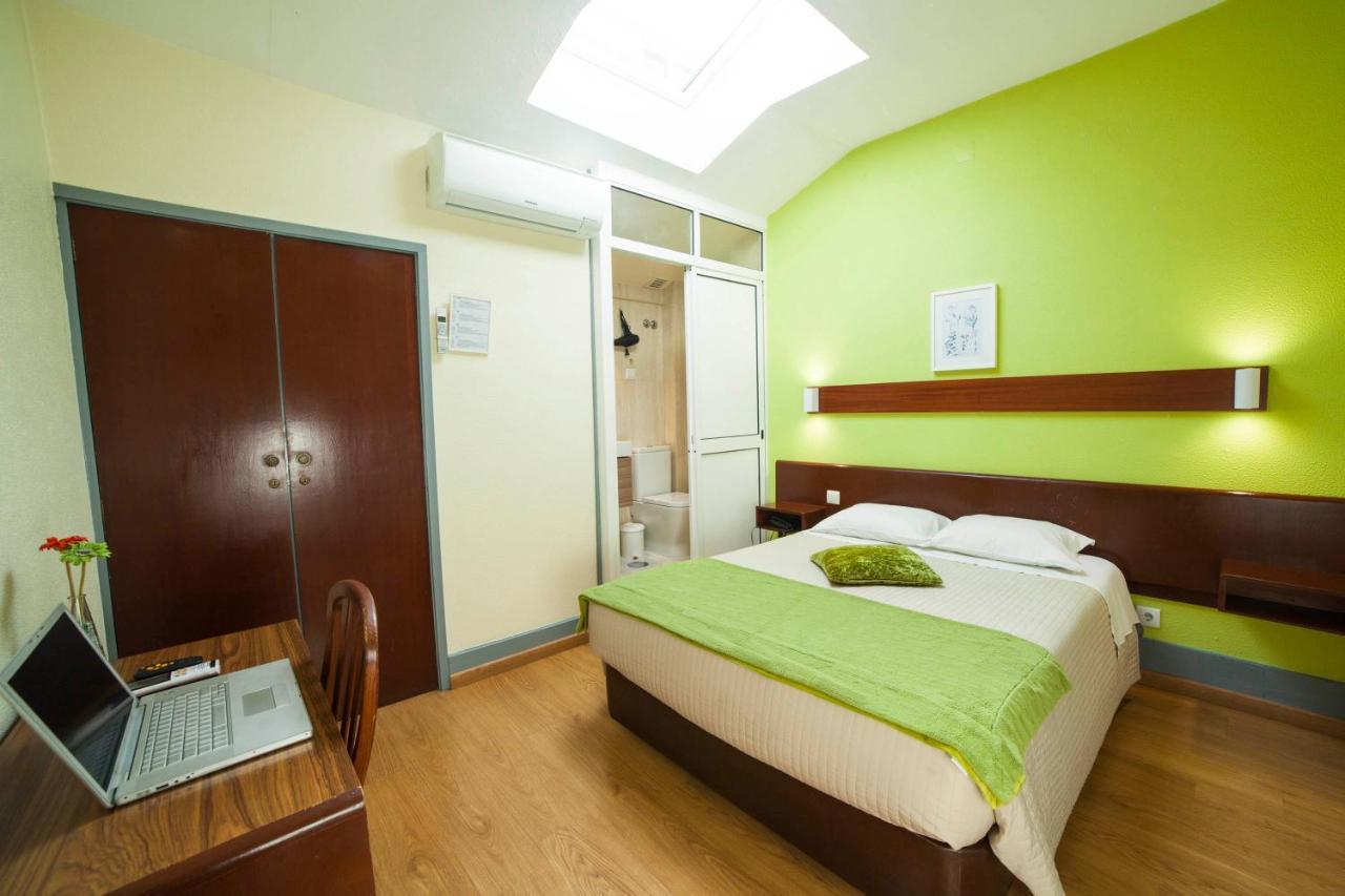 Basic Double Room