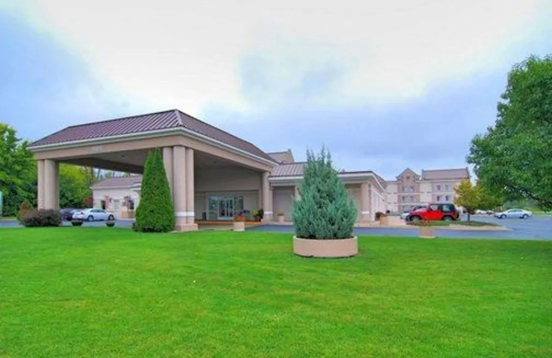 Comfort Inn Birch Run - Frankenmuth-1