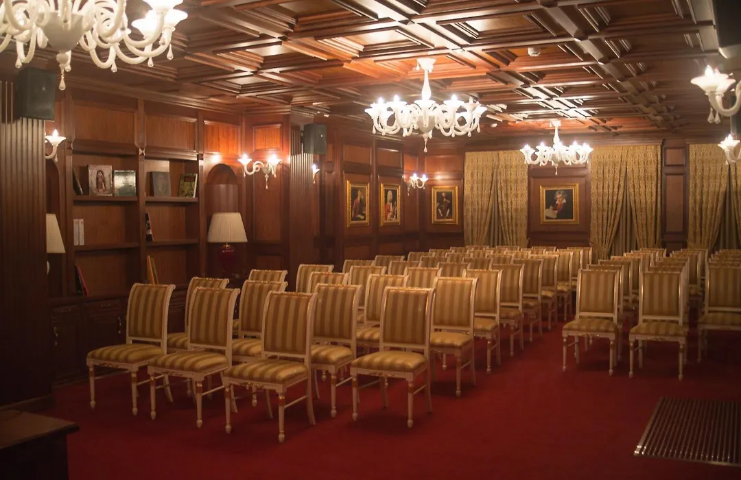 Hotel Opera-1
