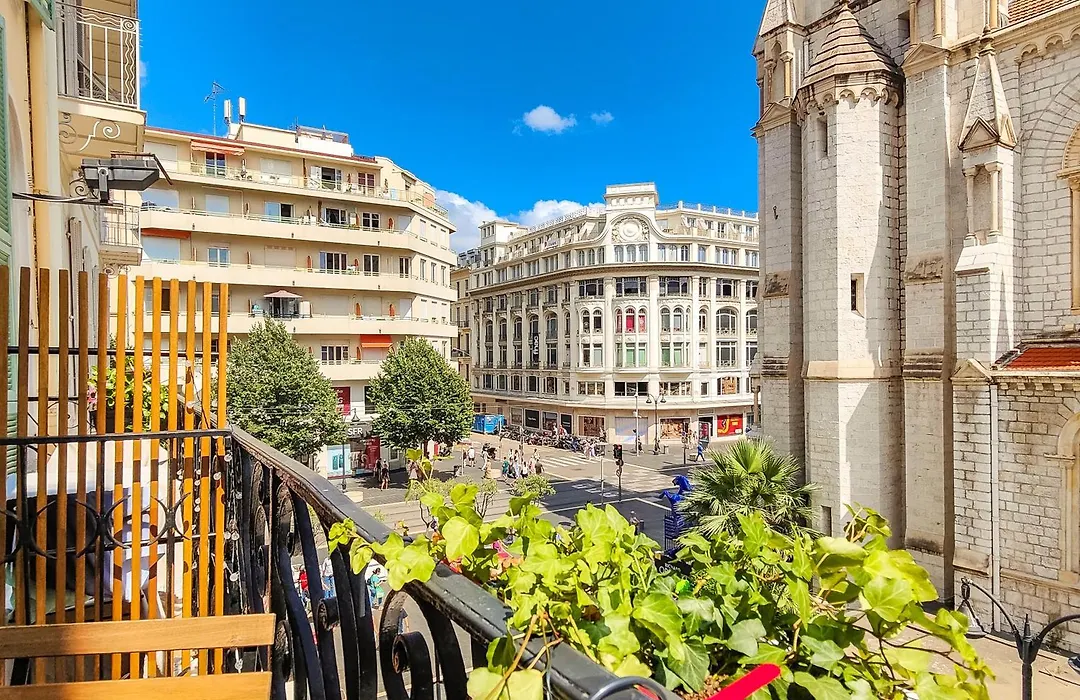 Hotel Du Centre, Un Hotel Ammi-1