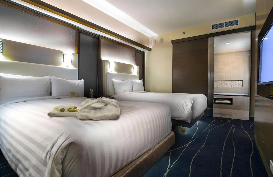 Dusit Thani Guam Resort-1