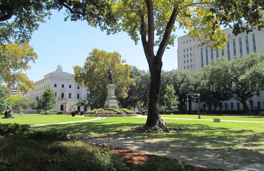 The Lafayette New Orleans By Kasa Living-1