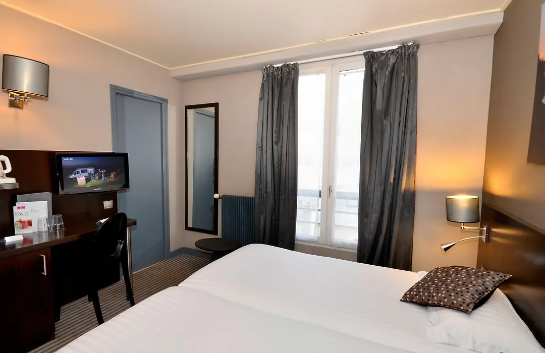 Logis Hotel Jardin De Villiers-1