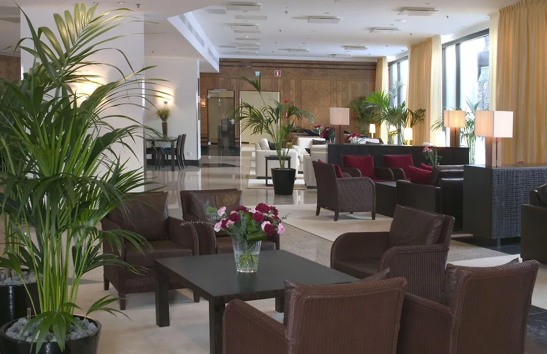Crowne Plaza Helsinki - Hesperia By Ihg-1