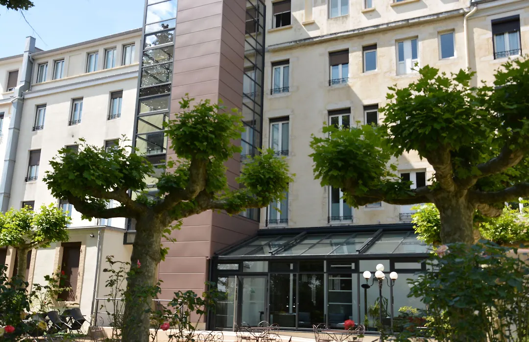 The Originals Boutique, Hotel Terminus, Bourg-En-Bresse Gare-1