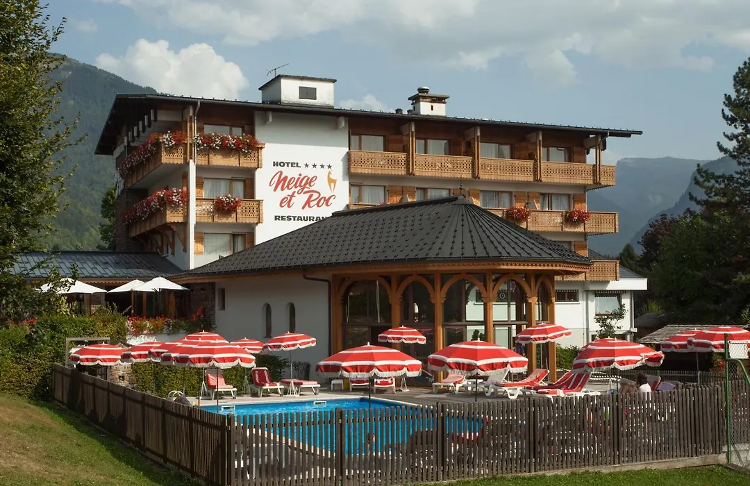 Chalet-Hotel Neige Et Roc, The Originals Relais-1