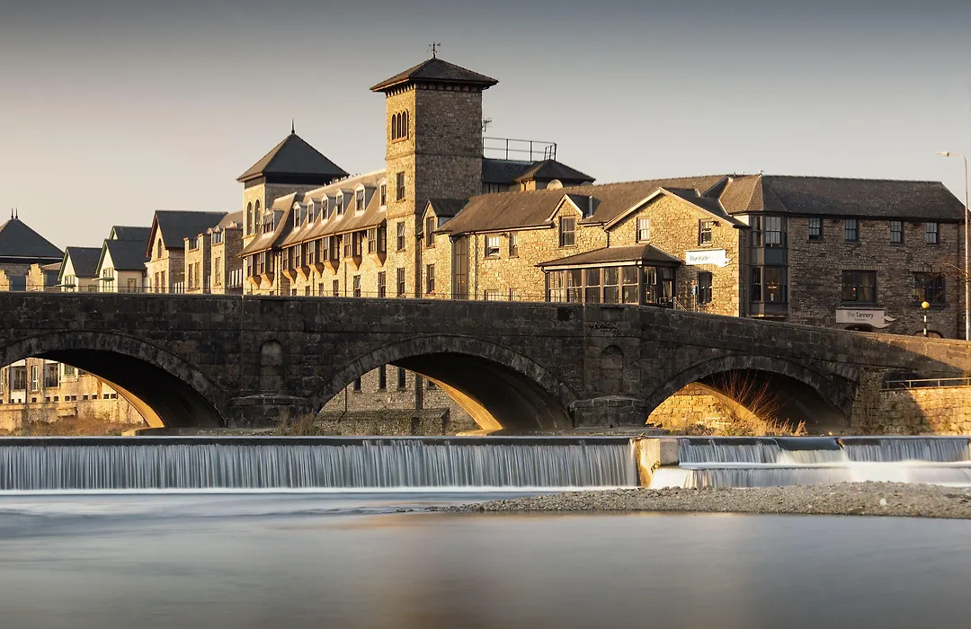 The Riverside-1
