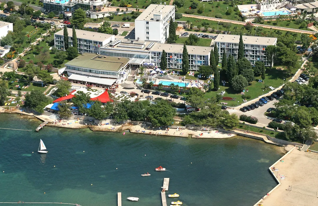 Hotel Zorna Plava Laguna-1
