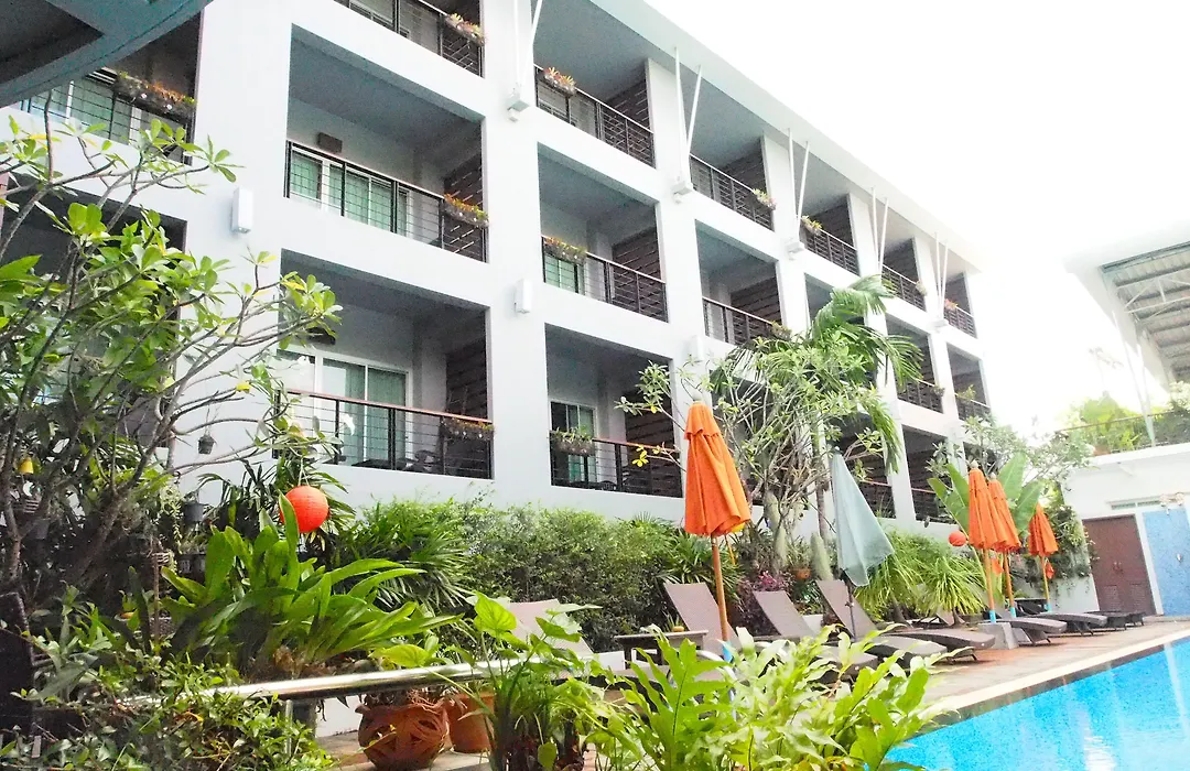 Baan Suwantawe-1
