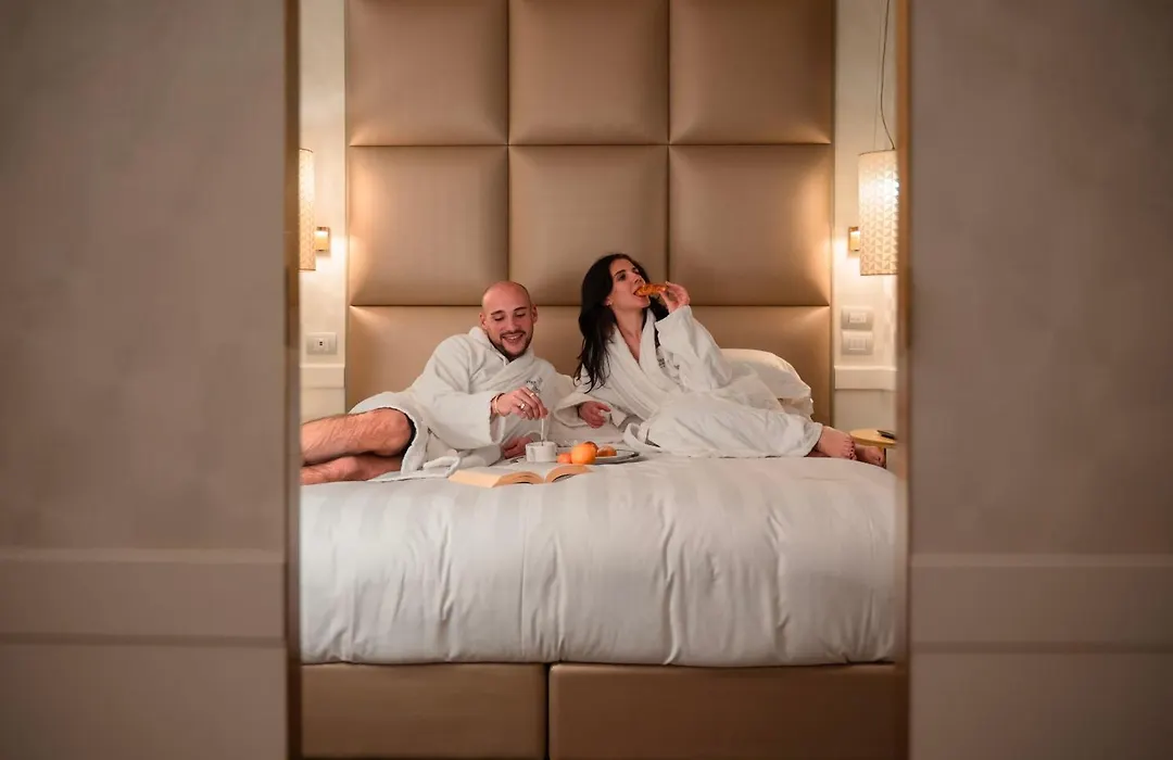 Ponte Vecchio Suites&Spa-1