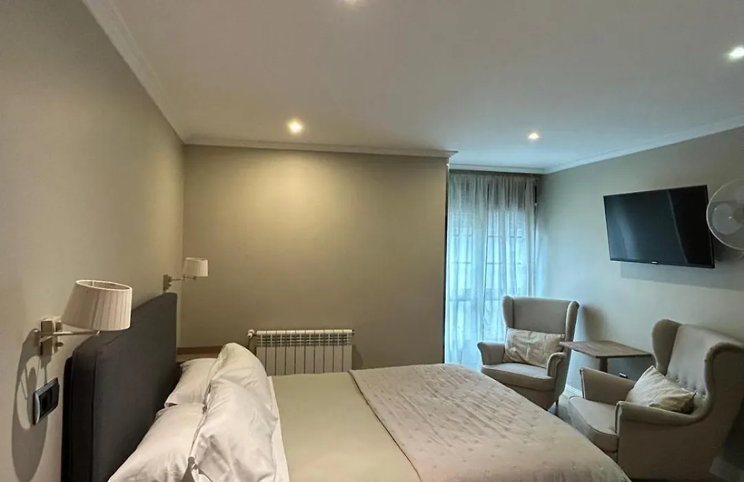 Hotel Arco Navia-1