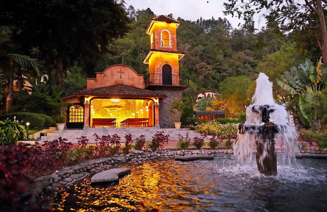 Valle Escondido Wellness Resort-1