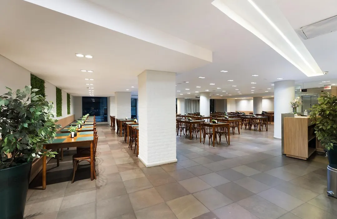 Miramar Hotel-1