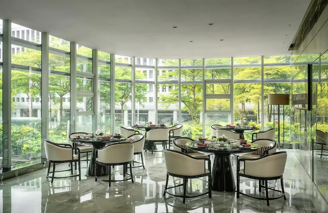 Four Seasons Hotel Guangzhou-1