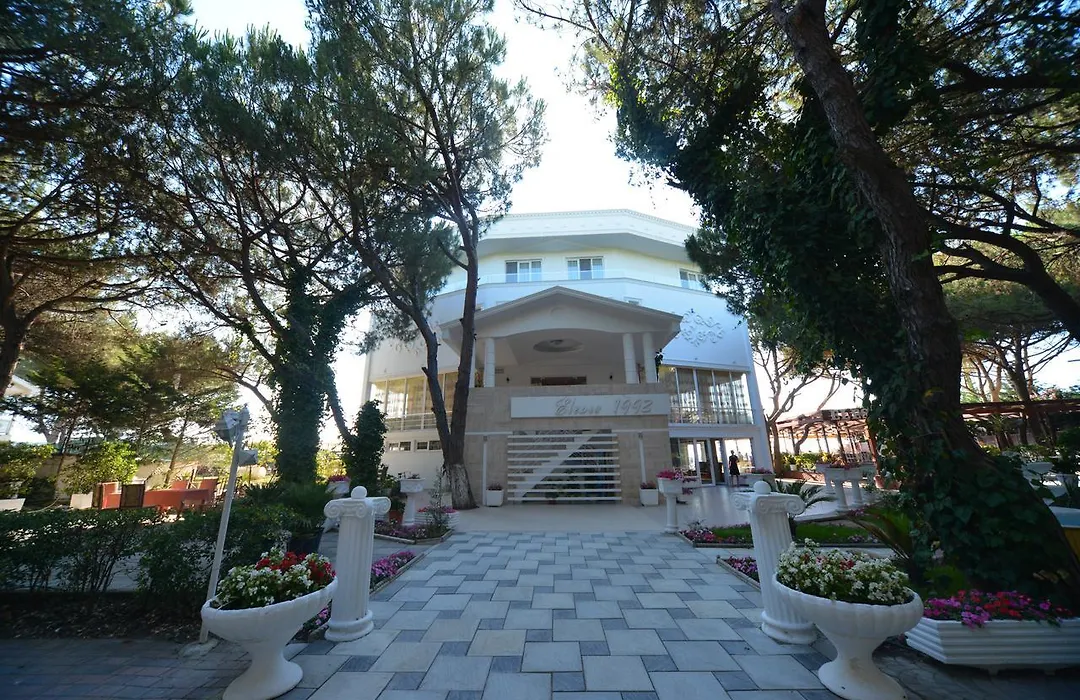 Hotel Elesio-1