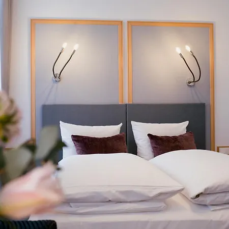 DOM Hotel LIMBURG-3