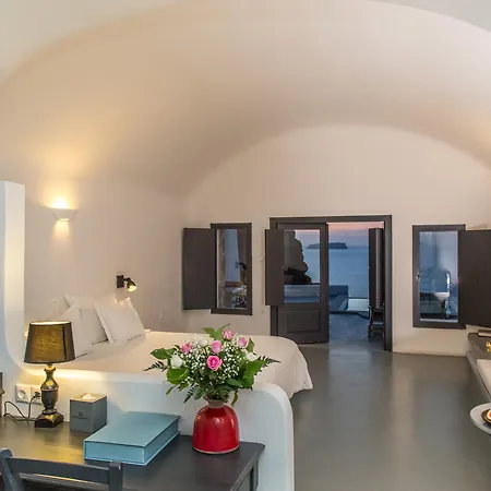 Grand Ambassador Santorini Hotel (Adults Only)-3