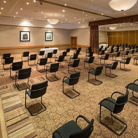 Crowne Plaza Chester By Ihg-2