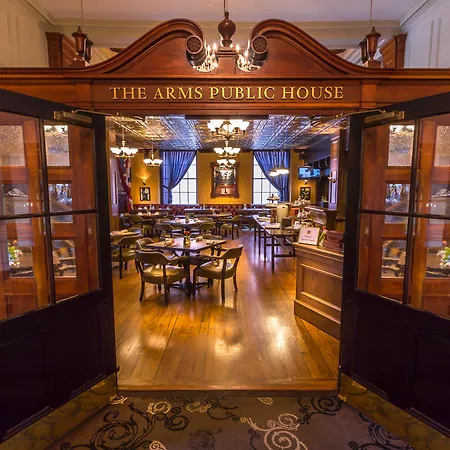 The Lord Nelson Hotel & Suites-3