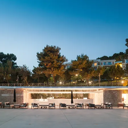Lone Hotel By Maistra Collection-2