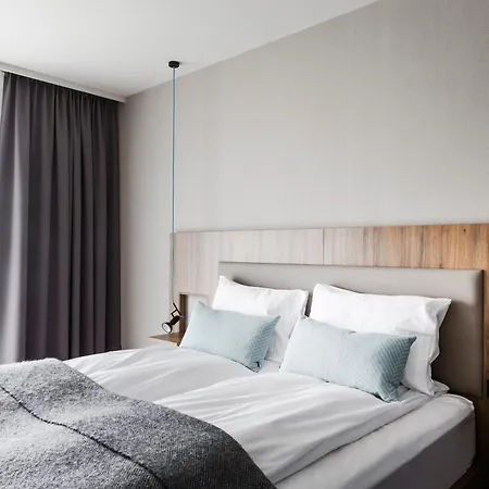Hotel Berg By Keflavik Airport-2