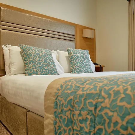 The Briar Court Hotel-3