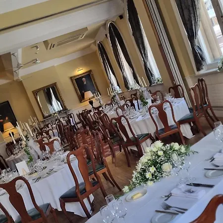 The Racquet Club-2