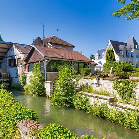 Le Moulin Du Landion Hôtel et Spa-3