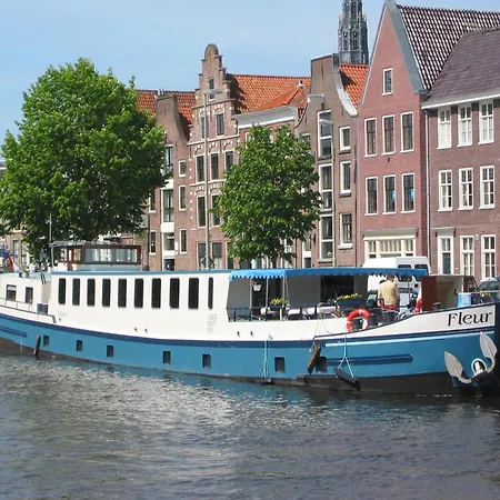 Hotelboat Fleur-3