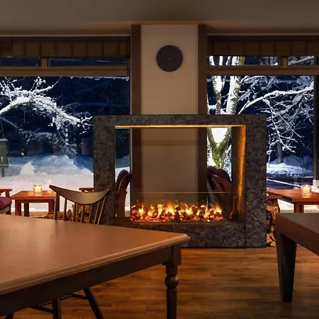 Courtyard By Marriott Hakuba-2
