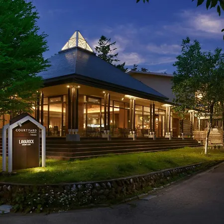 Courtyard By Marriott Hakuba-3