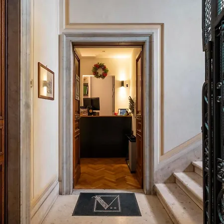 Vanity Navona-3