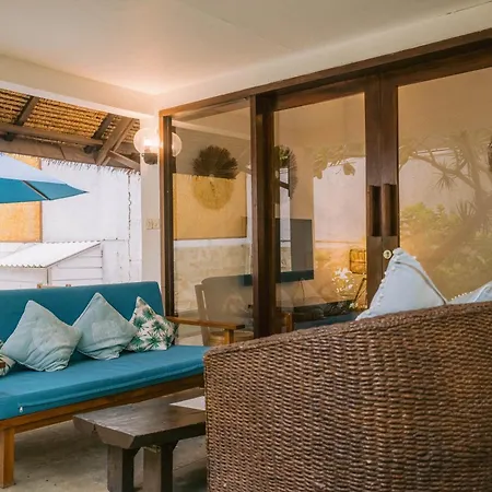 Tir Na Nog Beachfront Resort-2