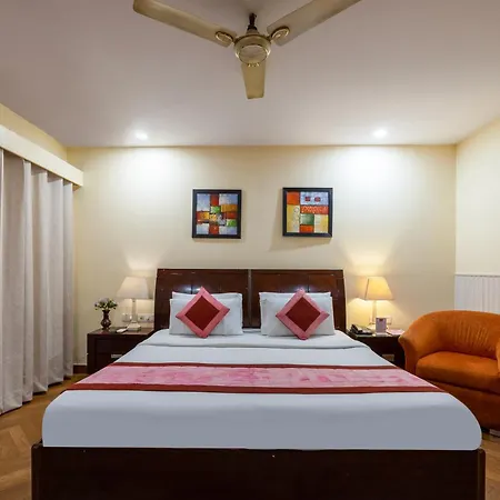 Hotel Picasso Residency Near Naraina Vihar Metro Station New Delhi-2