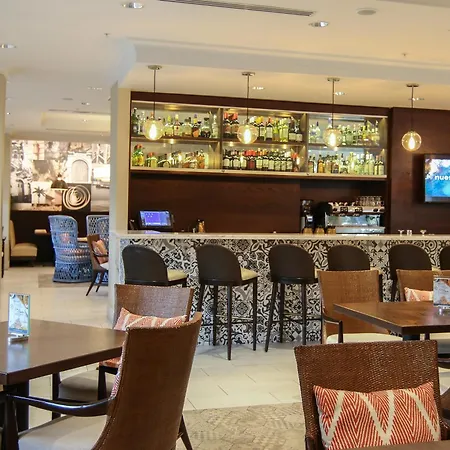 The Executive Hotel-3