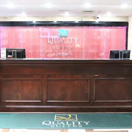 Quality Suites Nyc Gateway-3