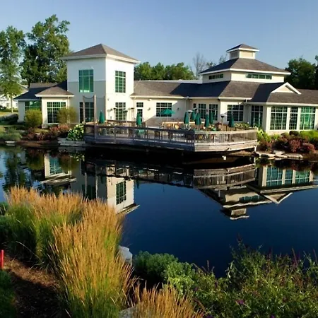Swan Lake Resort-3