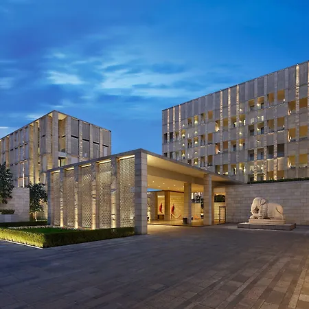 The Lodhi - A Member Of The Leading Hotels Of The World-2