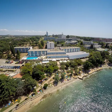 Hotel Plavi Plava Laguna-3