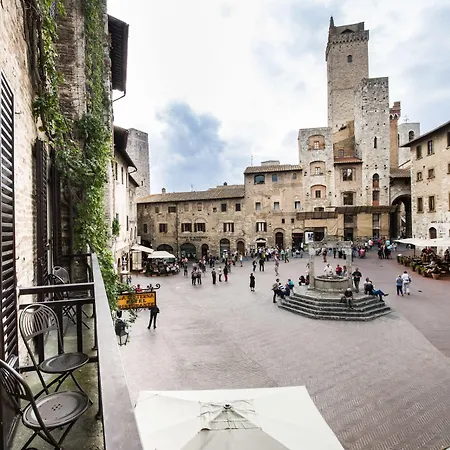 Hotel La Cisterna-2