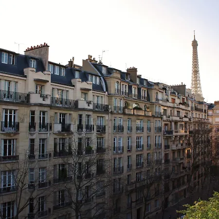Hotel Le Cercle Tour Eiffel-3