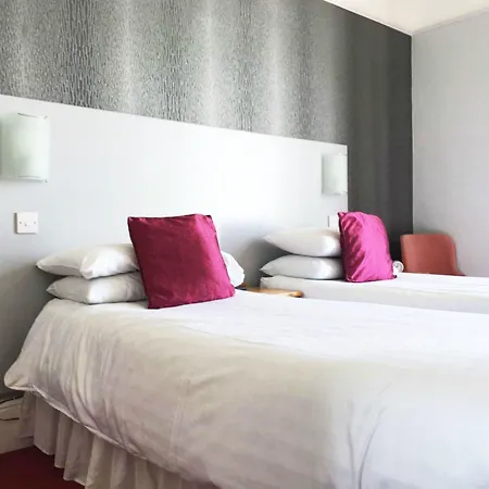 Harrow Lodge Hotel-2