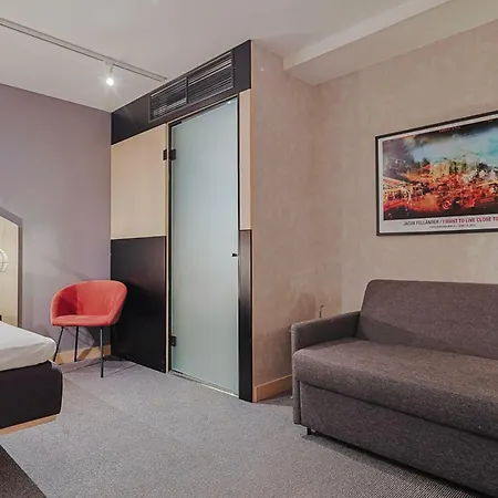 Hotel With Urban Deli-2