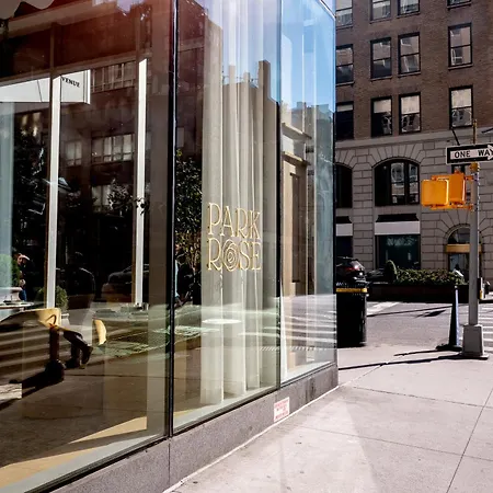 Mondrian Park Avenue-2