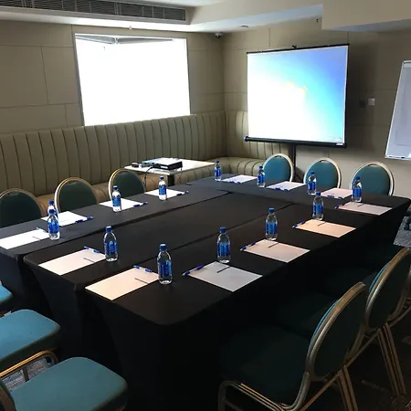 Holiday Inn Express Hong Kong Mongkok By Ihg-2