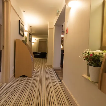 Stratford Limes Hotel-3