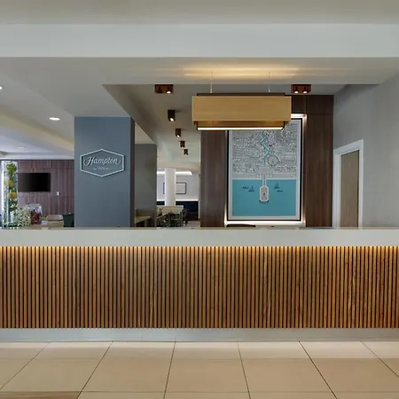 Hampton By Hilton Bournemouth-3